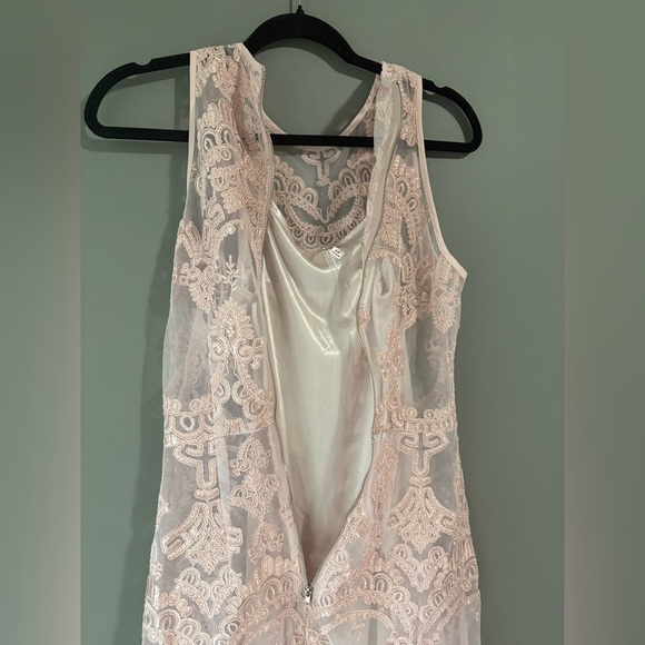 Divided by HM, size 8, light pink sheer mini body con dress with slip, zipper - Picture 4 of 5